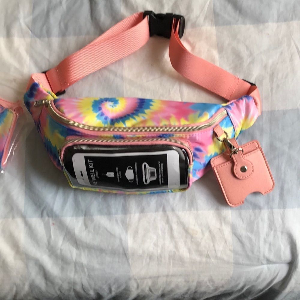 Madden Girl Multifunctional Belt Bag NWT